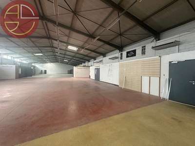 A louer local d'activité 500m² à Toulouse Thibaud