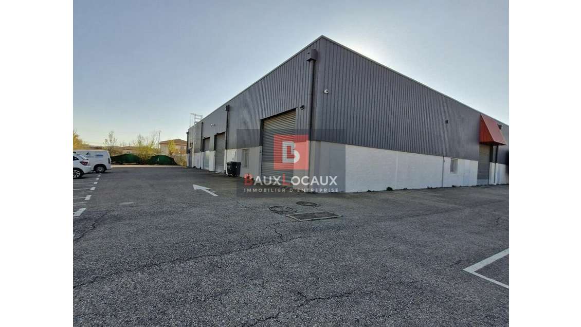 A louer local d'activité 452m² ZI Rognac Nord