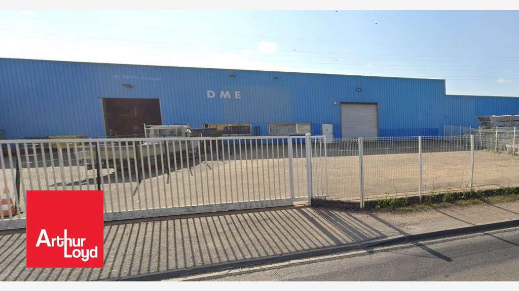 A louer local d'activités 800m² ZA Chartres