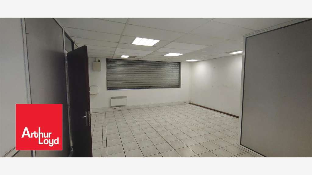 A louer local d'activités 800m² ZA Chartres