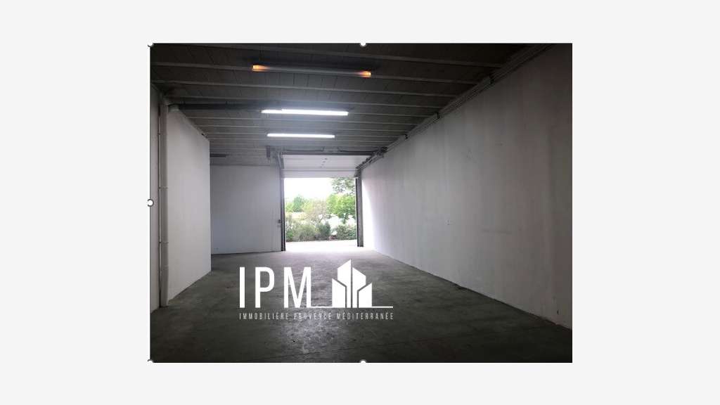 Local 125m² à louer Les Pennes Mirabeau 13170