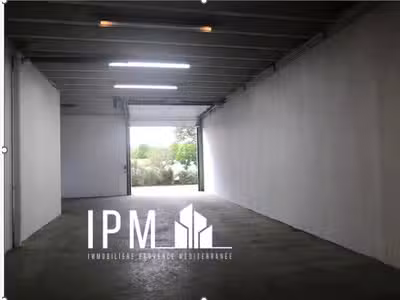 Local 125m² à louer Les Pennes Mirabeau 13170