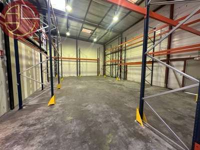 Location local d'activités de 523m² ZI Thibaud