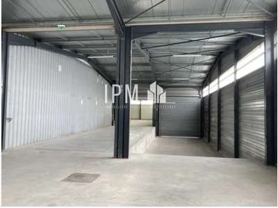 A louer local d'activité 2 621m² La Garde 83130