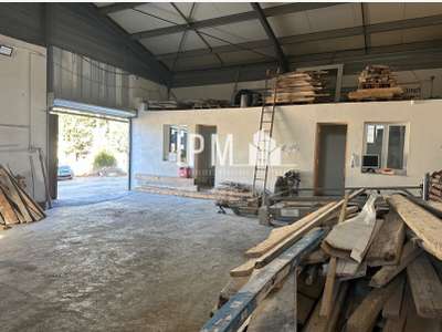 A louer local 170m² à Septèmes-les-Vallons