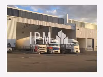 A louer local d'activités bureaux de 6.517m² Nîmes