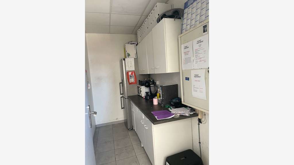 Local d'activités à louer 200 m² GEMENOS 13420