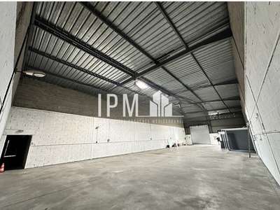 A louer local d'activités 452m² ZI Rognac 13340