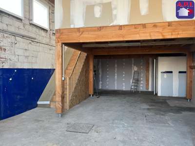 A louer local commercial 118m² à St jean du Falga