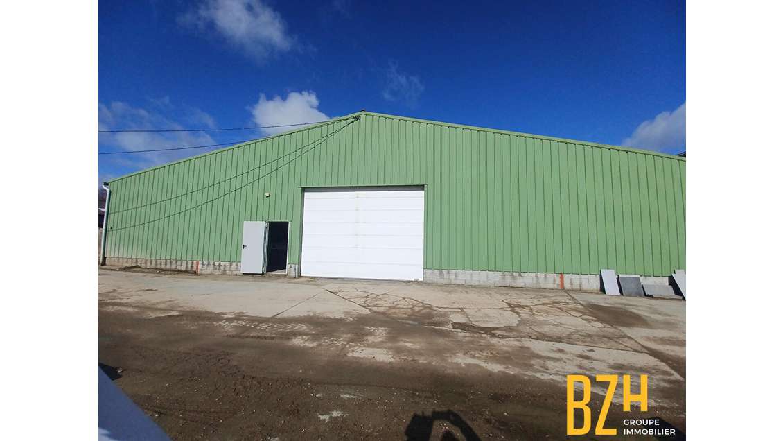 Local de stockage de 625m² à louer à Lorient