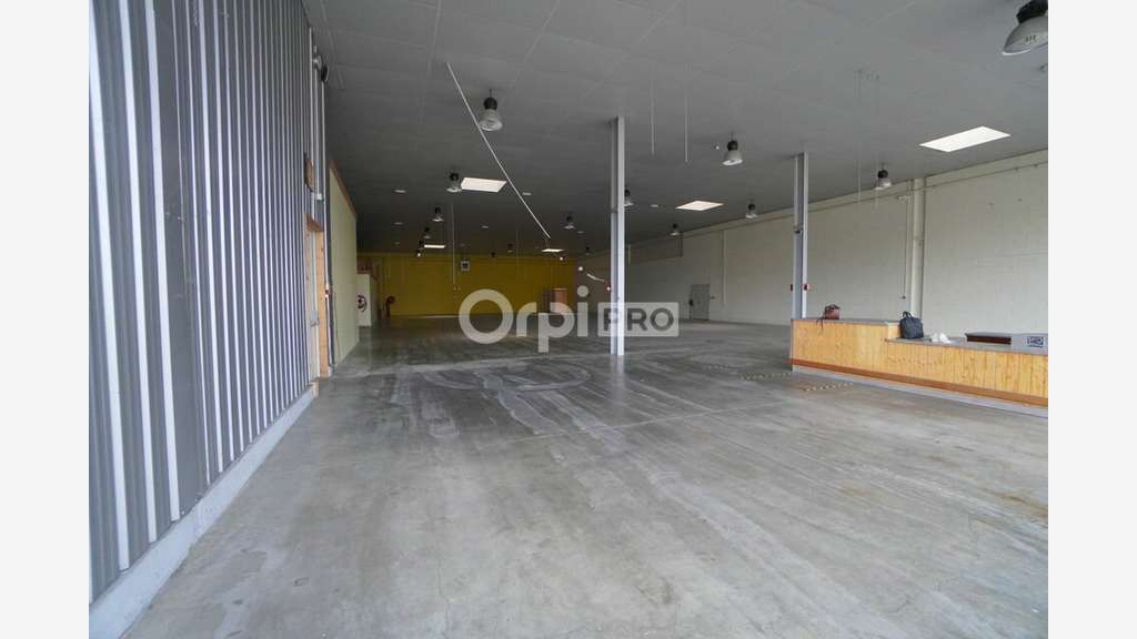 Loue local 885m² excellente visibilité à Chenôve