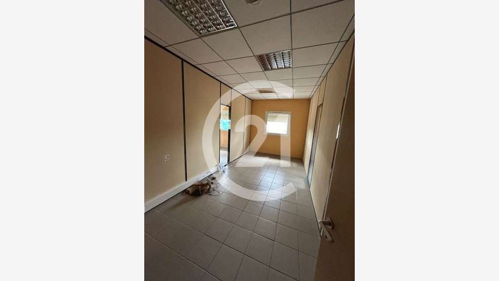 A louer local 40m² entre Valence et Chabeuil