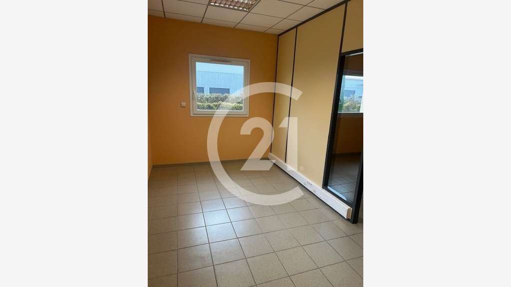 A louer local 40m² entre Valence et Chabeuil