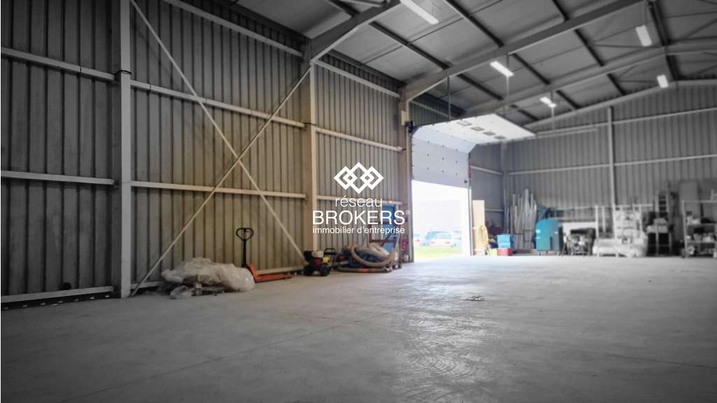 A louer local d'activité de 749m² à Capens