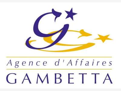 A louer entrepôt 210m² sur 800m² proche Narbonne