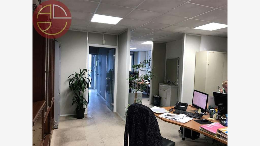 Location local d'activités 440m² à Escalquens