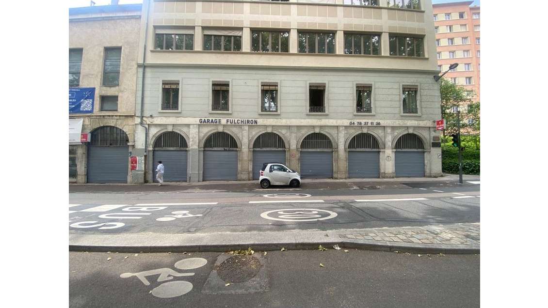 A louer local commercial exceptionnel 640m² à Lyon