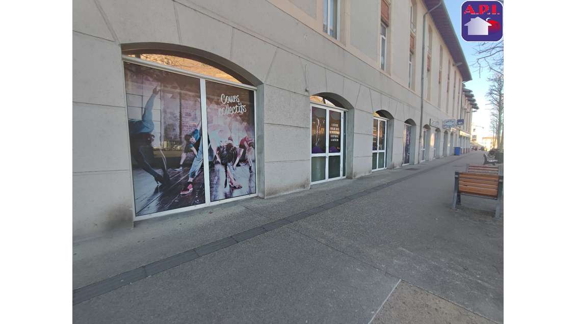 Location local 450m² à Foix centre Champ de Mars