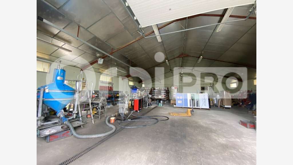 A louer entrepôt 600m² sur Montauban Nord à Albias