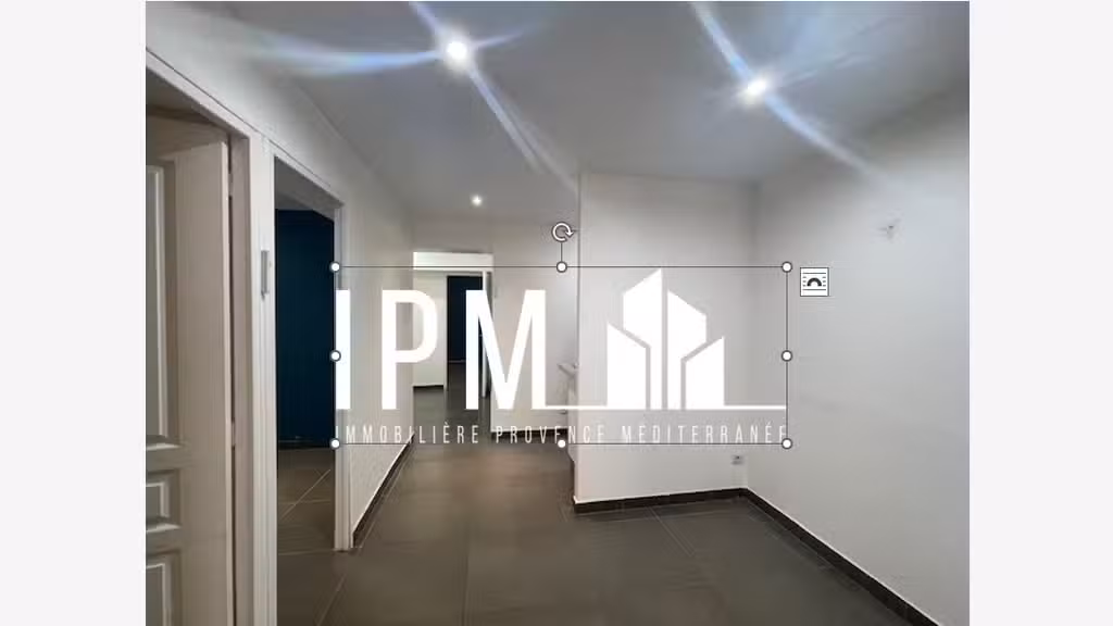 Local 70m² à louer 13006 Marseille Lodi