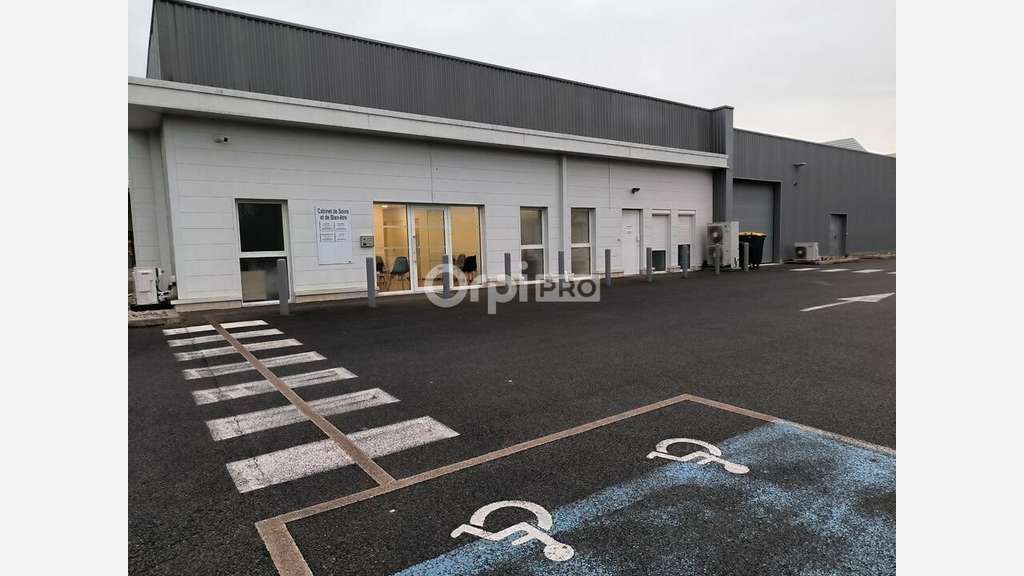 A louer local médical 35m² aux normes PMR à Brive