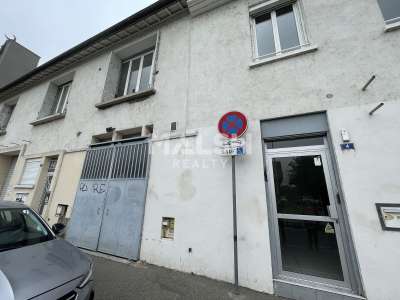 A louer local 218m² à Lyon 7e Jean-Jaurès