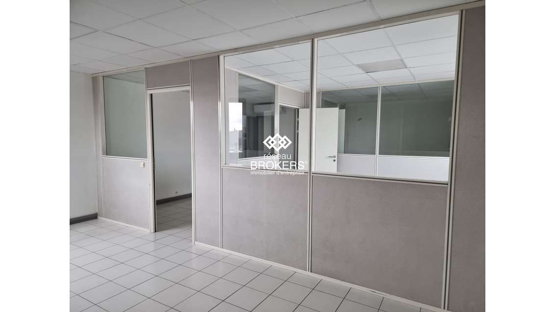 Local mixte 104m² à louer à Mauguio- Fréjorgues