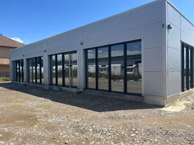 Location Locaux commerciaux - Boutiques à La Côte-Saint-André