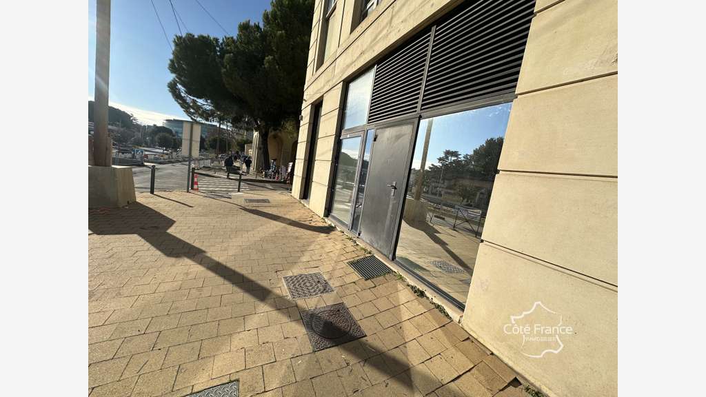 A louer local 81m² à Montpellier Sud Pompignane