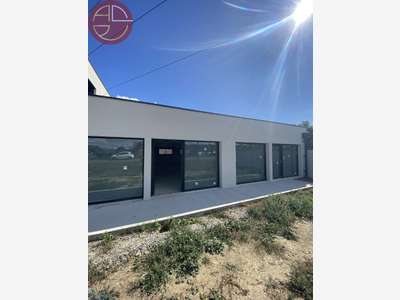 A louer local commercial 137m² Portet-sur-Garonne