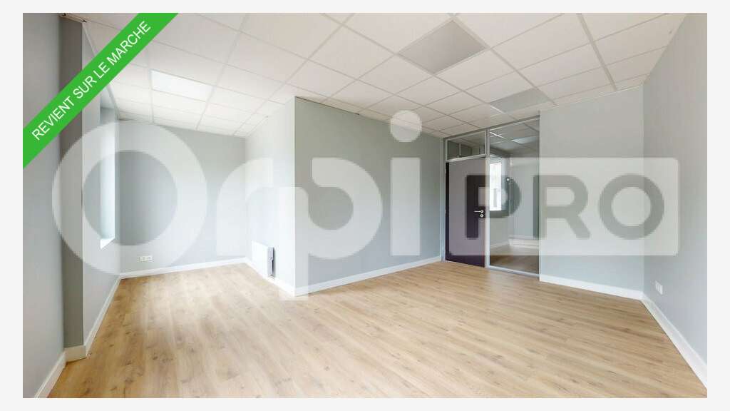 A louer local d'activité rénové 250m² à Soissons