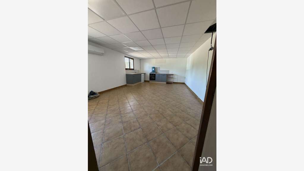 A louer bureau 125m² RDC à Chérisey