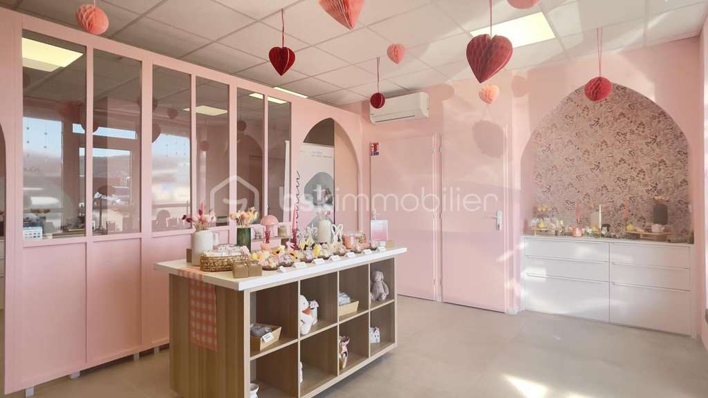 Local professionnel 51m² à louer Zone de Sillingy