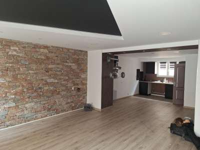 Location Locaux commerciaux - Boutiques à Fréjus