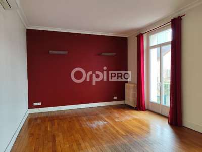 Local professionnel 40m² R+1 à louer à Limoges