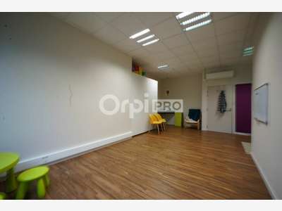 A louer local professionnel 30m² à Lozanne