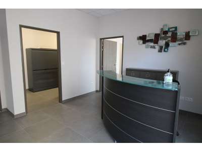 Location Locaux commerciaux - Boutiques à Solliès-Pont