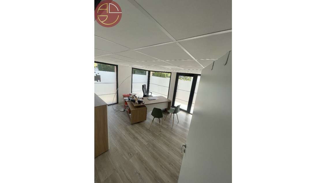 A louer local commercial 91m² à Quint-fonsegrives