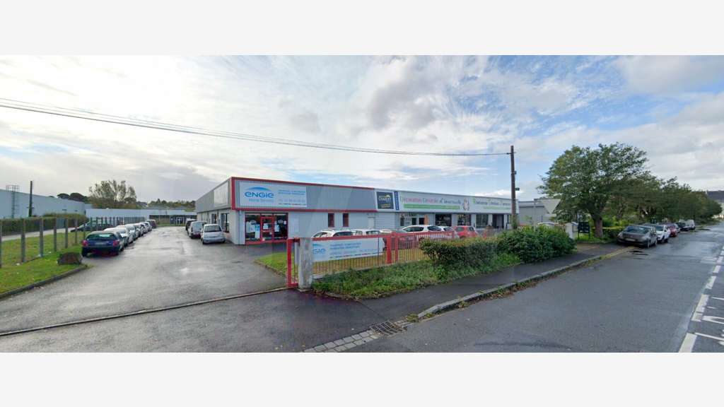A louer cellule professionnelle 600m² à Saint Malo