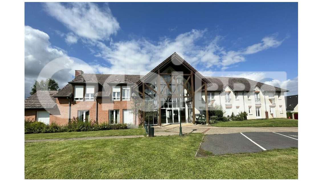 A louer local professionnels 30m² à Savignies