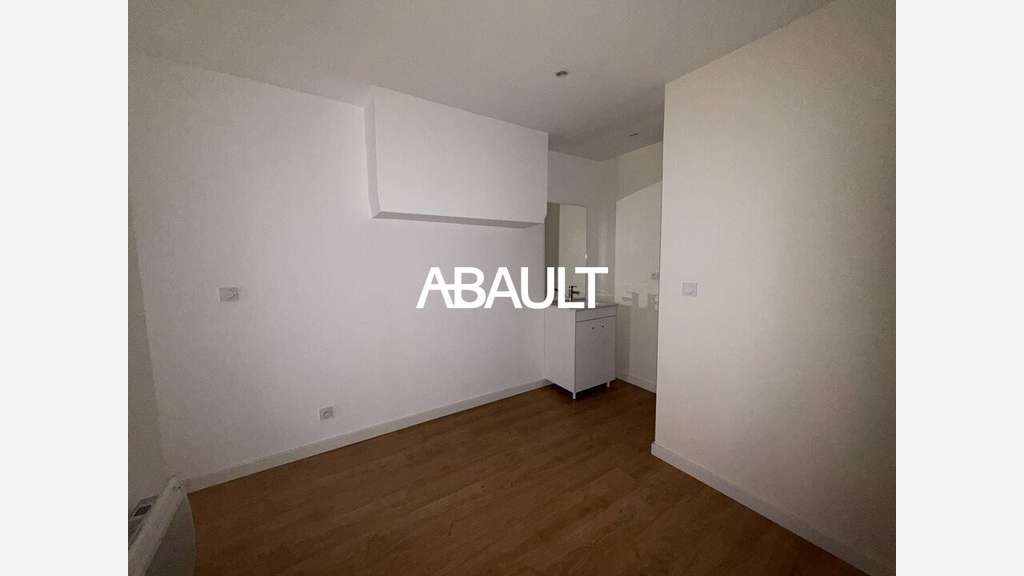 Local professionnel 30m² à louer à Toulouse