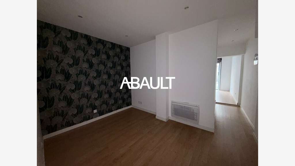 Local professionnel 30m² à louer à Toulouse