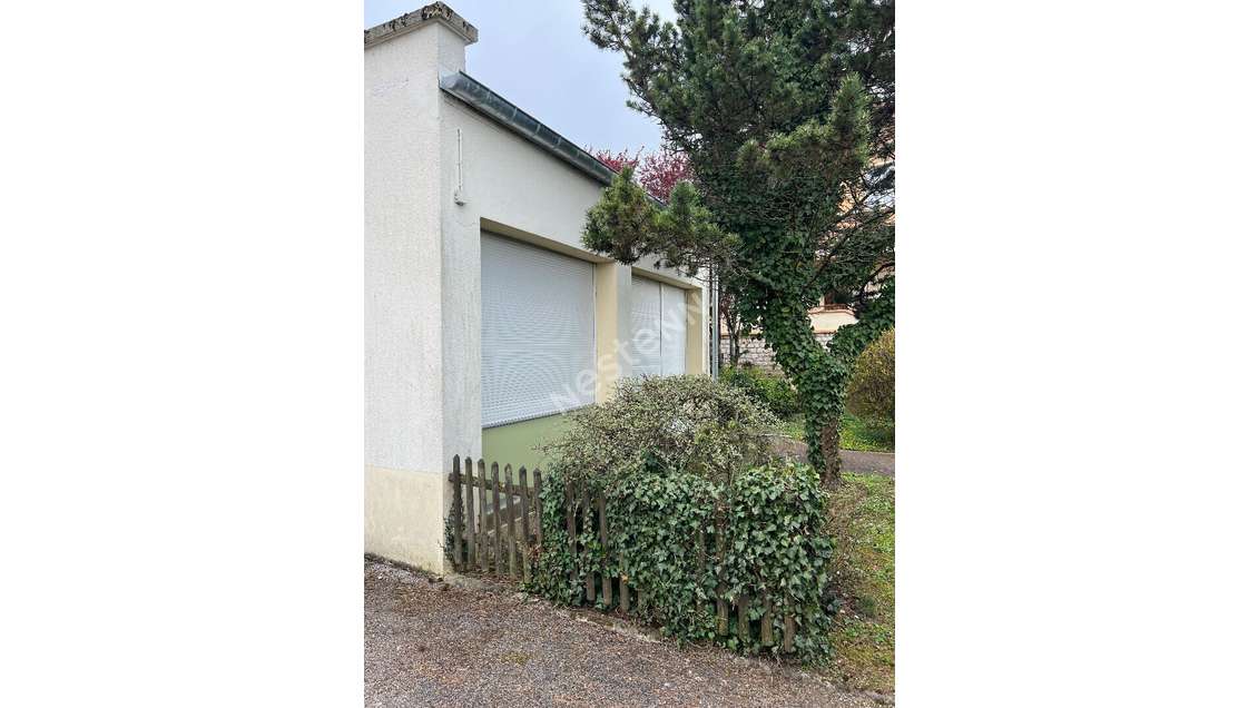 A louer local professionnel 45m² à Verdun