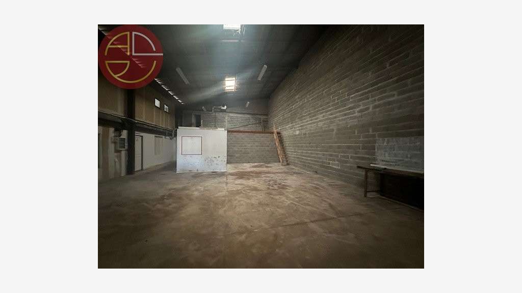 A louer local d'activité 669m² à Quint-Fonsegrives