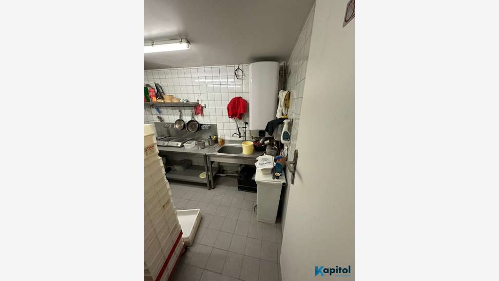 A louer local restaurant rapide 37m² à Paris 75017