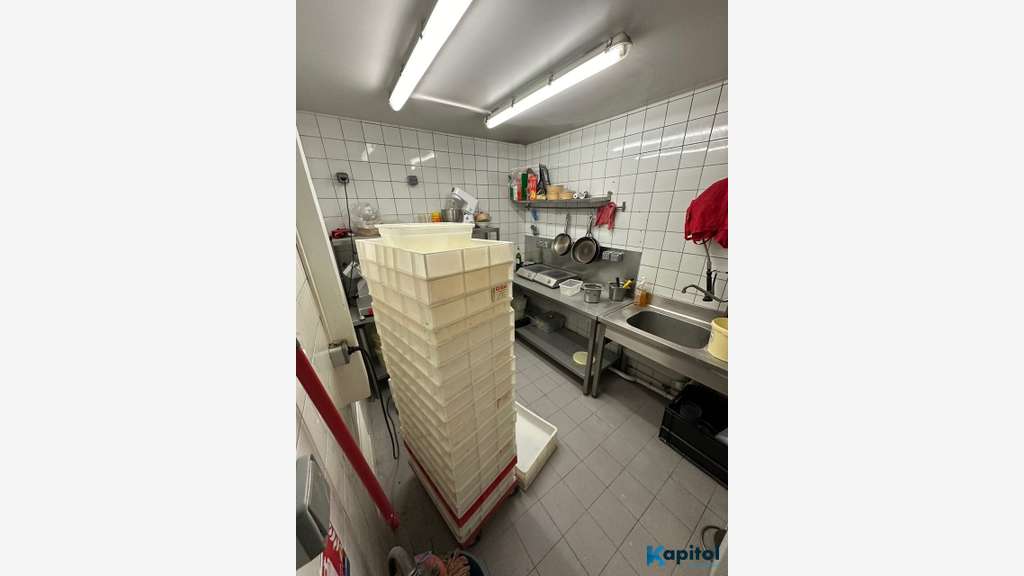 A louer local restaurant rapide 37m² à Paris 75017