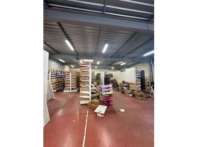 Location Locaux d'activités - Entrepôts à Saint-Brieuc