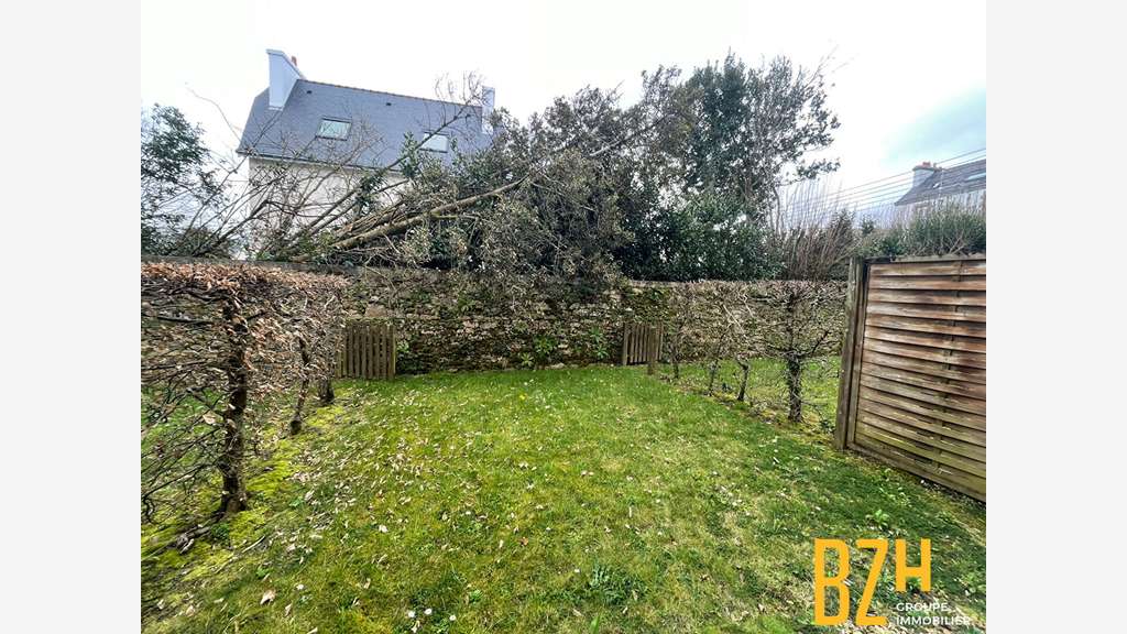 Local 20m² à louer à Vannes La Madeleine