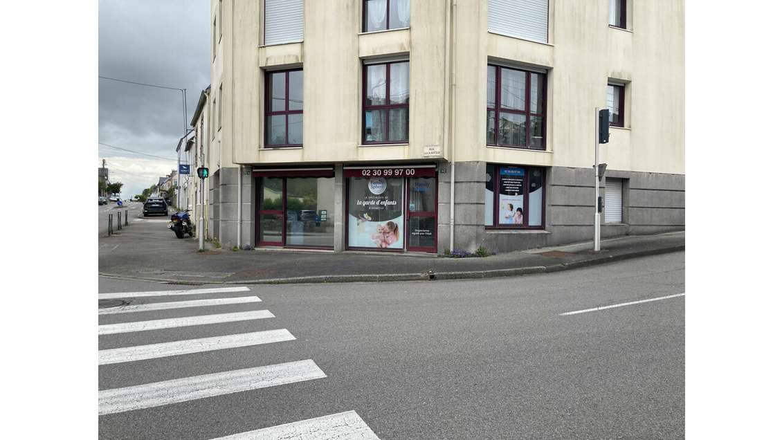 A louer local commercial 58m² axe majeur à Quimper