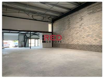 Location Locaux d'activités - Entrepôts à Manosque